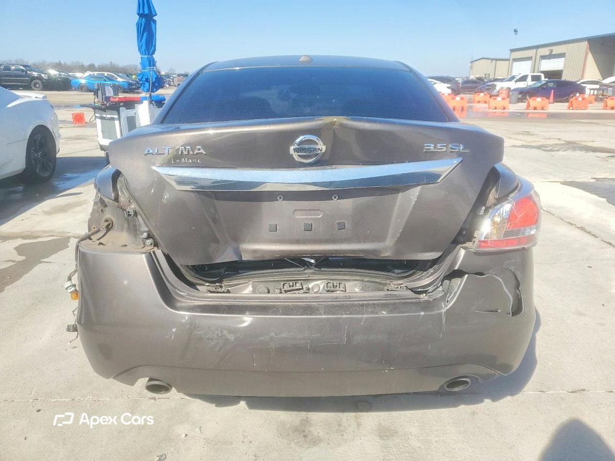 Nissan Altima 2015