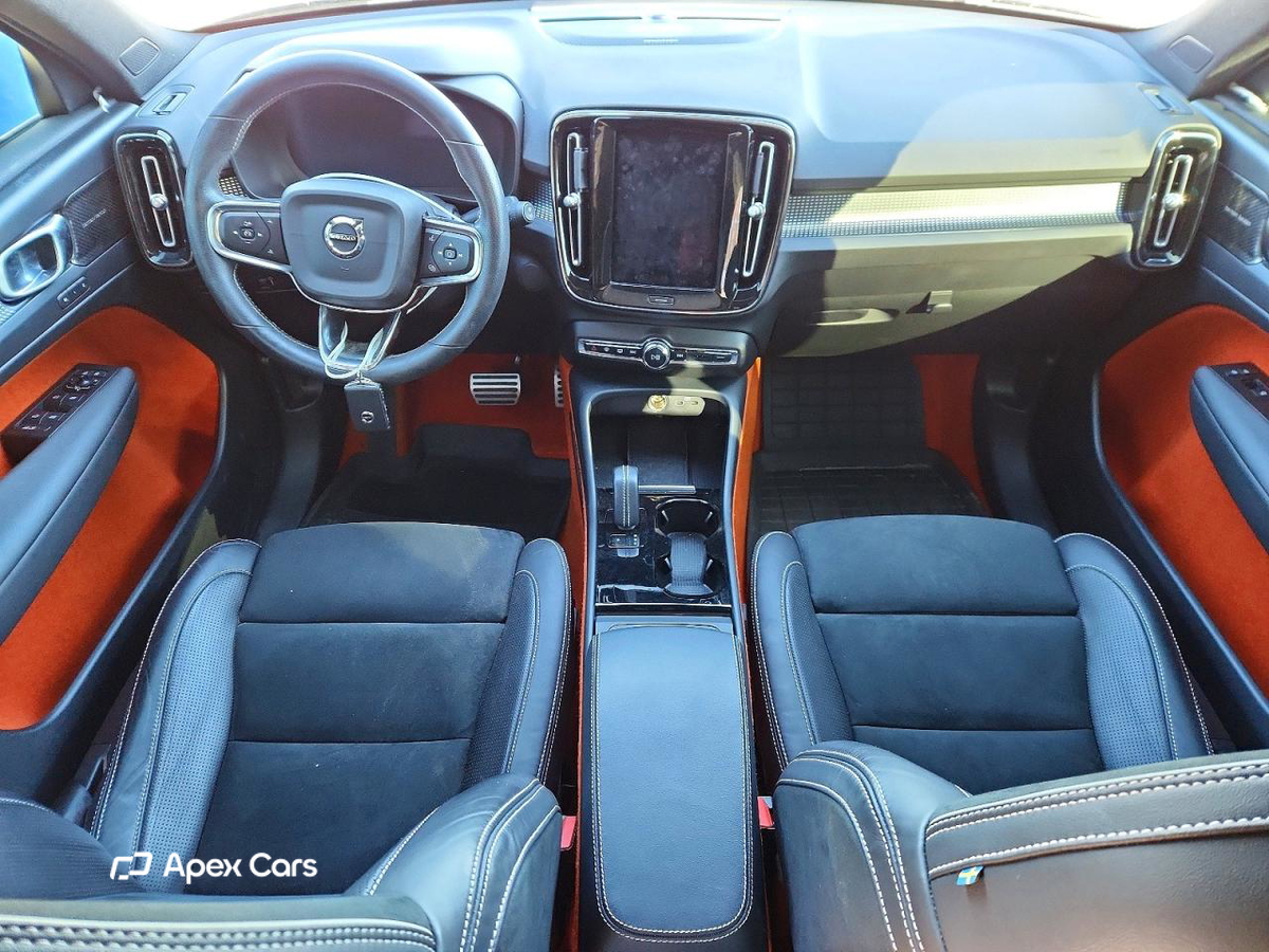 Volvo XC40 2021