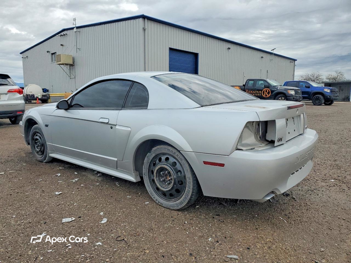 Ford Mustang 2001