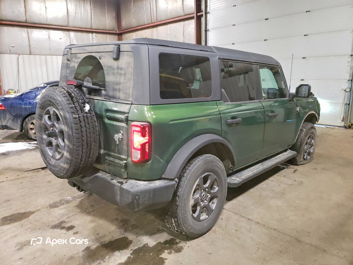 Ford Bronco 2024