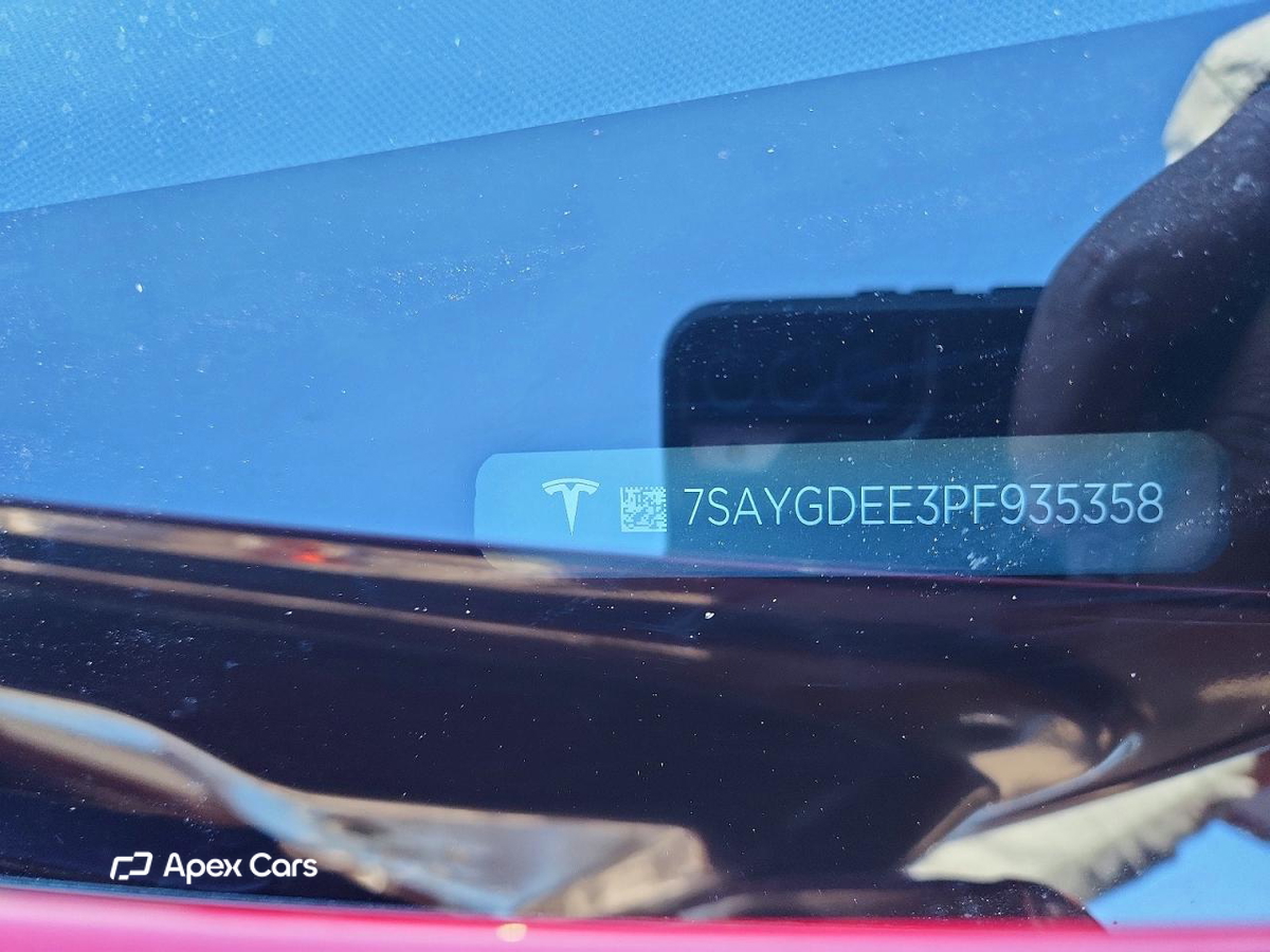 Tesla Model Y 2023