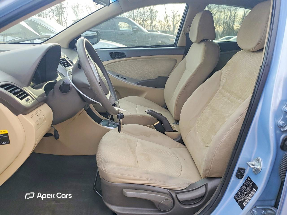 Hyundai Accent 2014