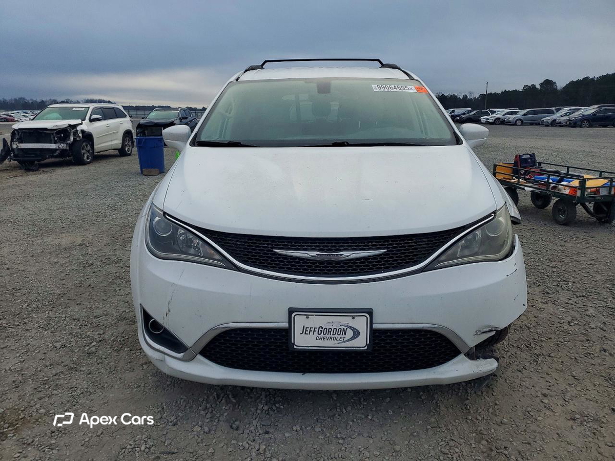 Chrysler Pacifica 2017