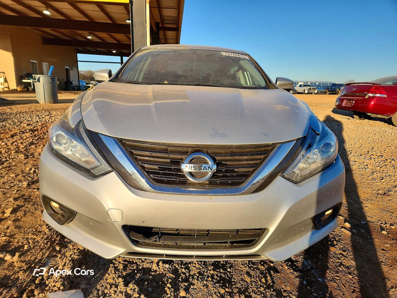 Nissan Altima 2018