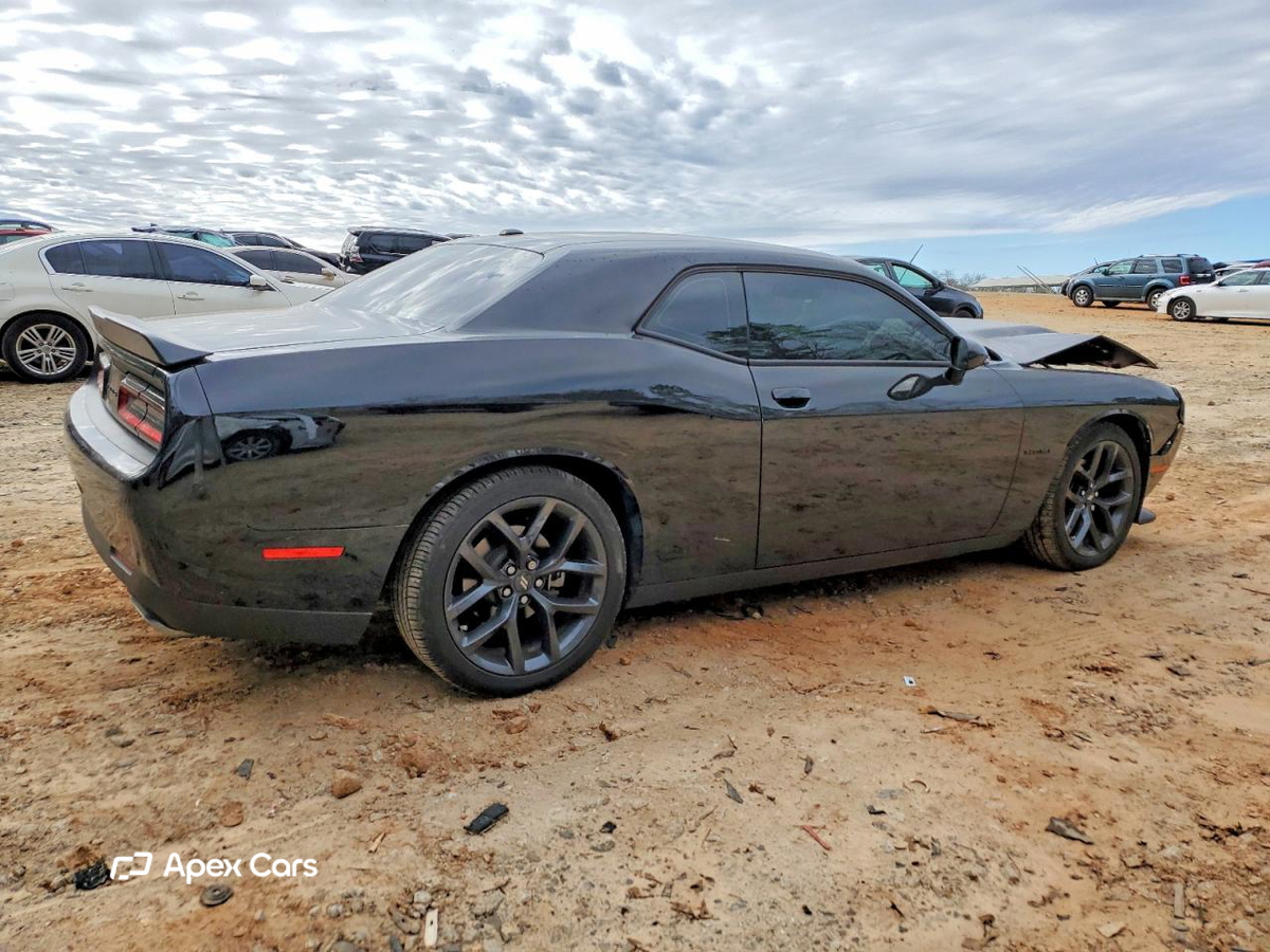 Dodge Challenger 2021