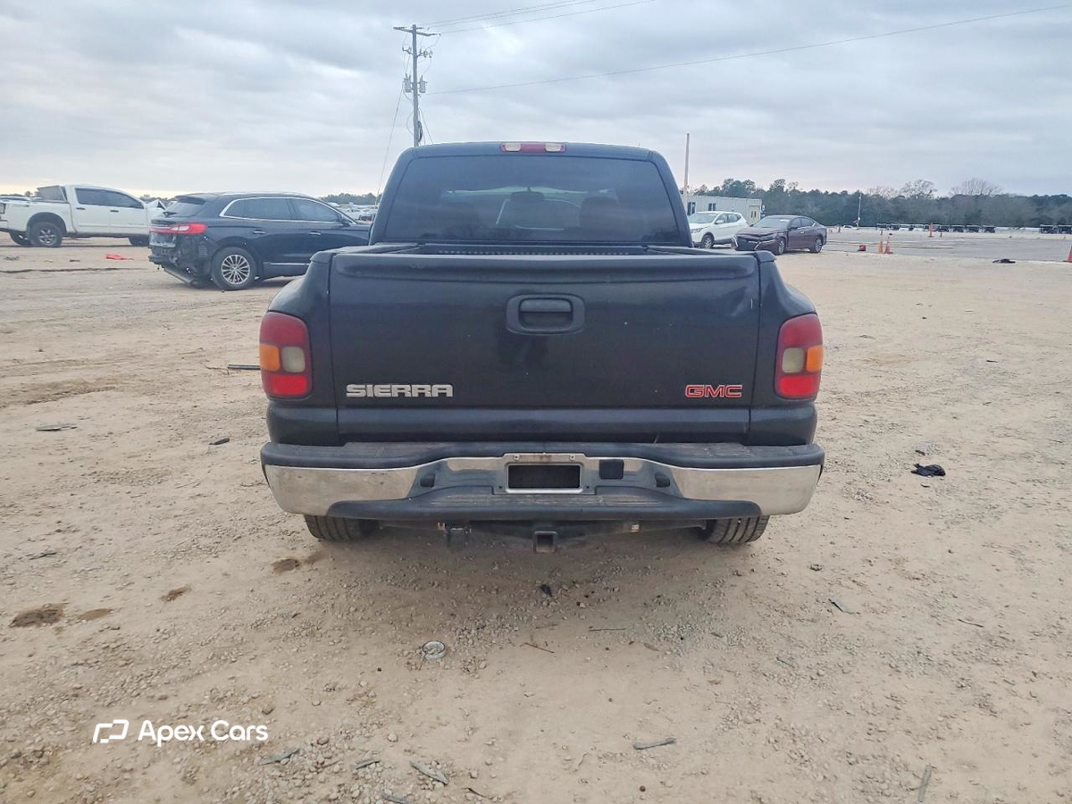 GMC  2003