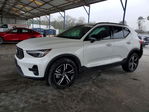 Volvo XC40 2024