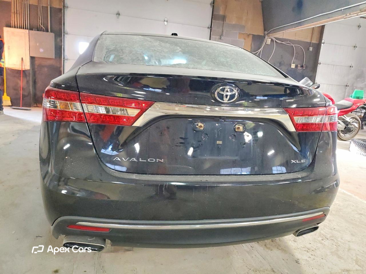 Toyota Avalon 2016