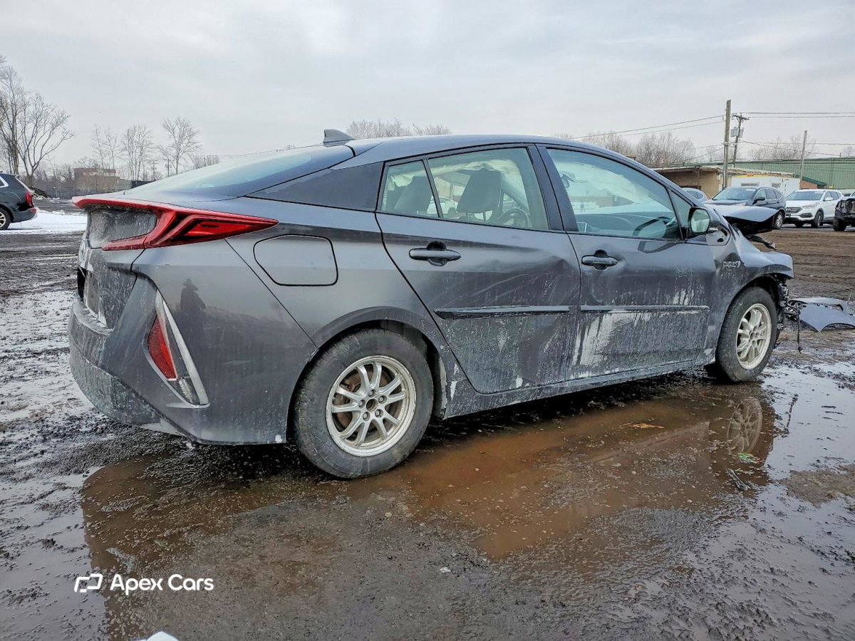 Toyota Prius 2017