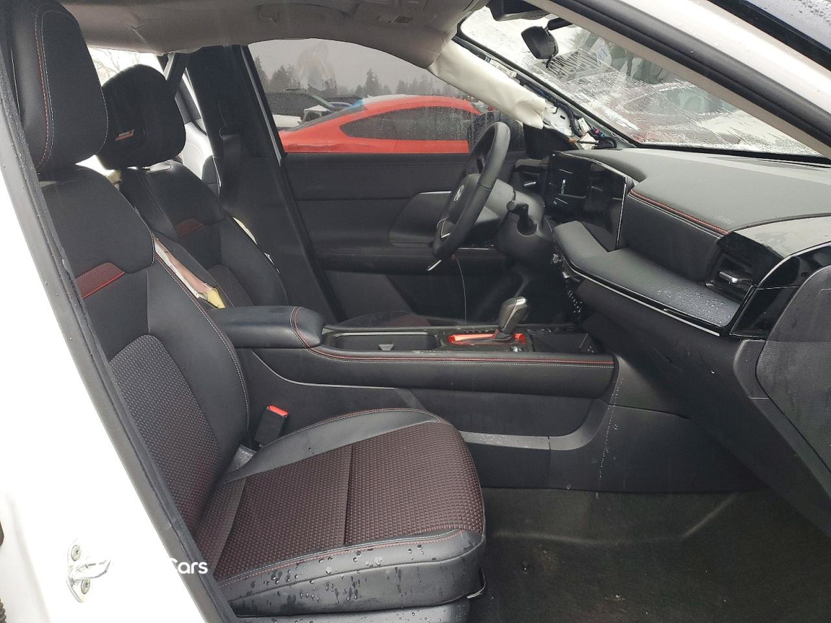 Nissan Kicks 2025
