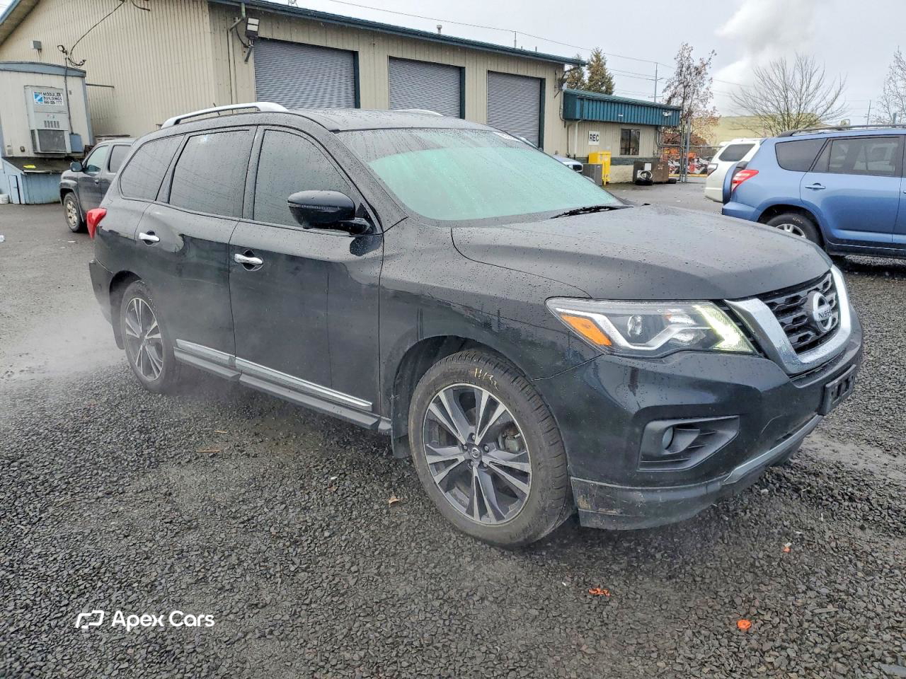 Nissan Pathfinder 2017