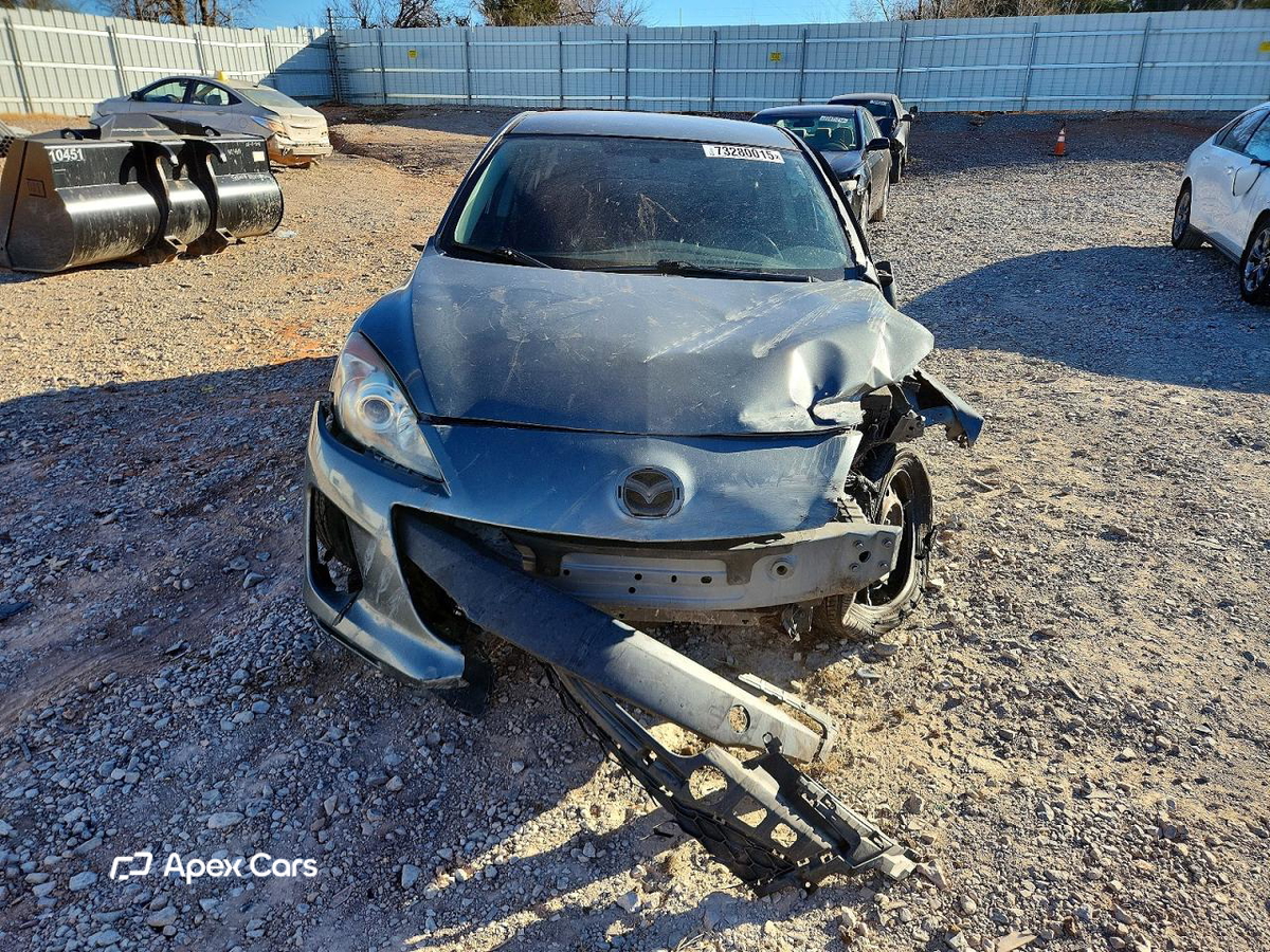 Mazda 3 2012