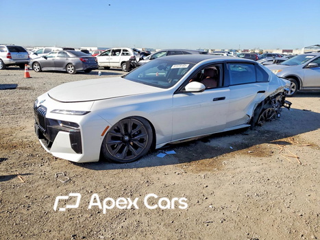 BMW Series 7 2023 - Image 1 of 14