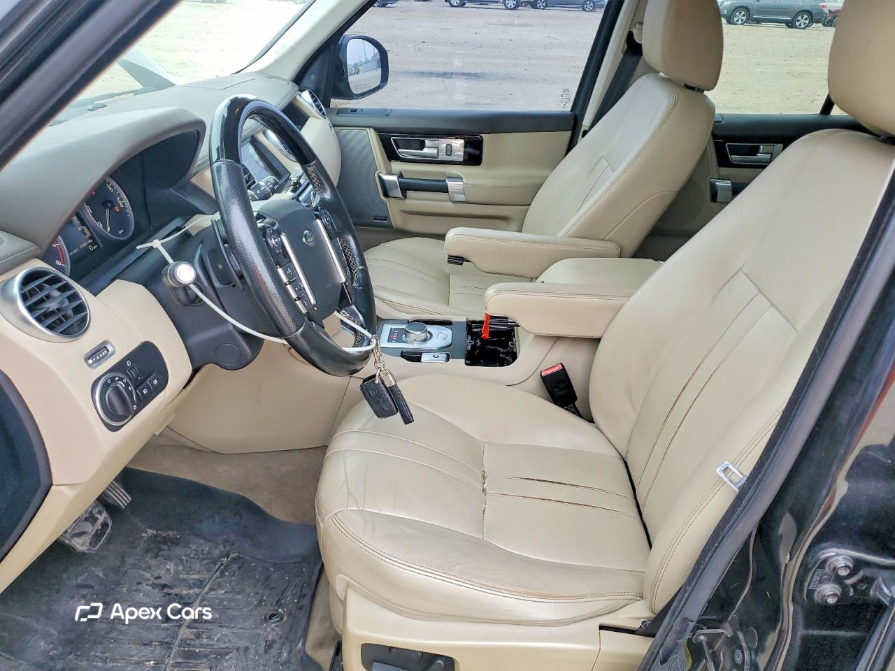 Land Rover LR4 2016