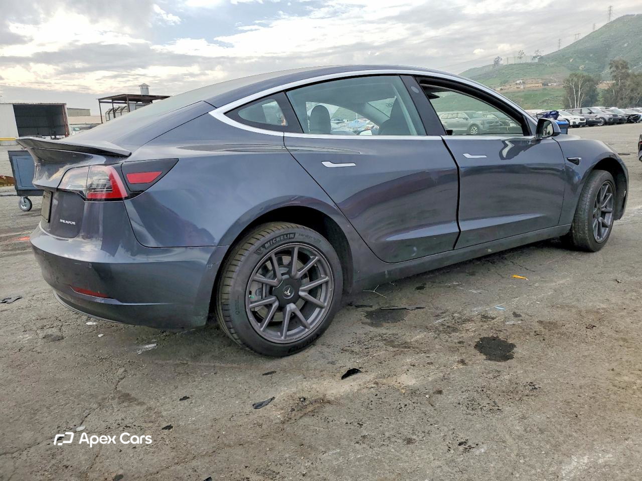 Tesla Model 3 2018