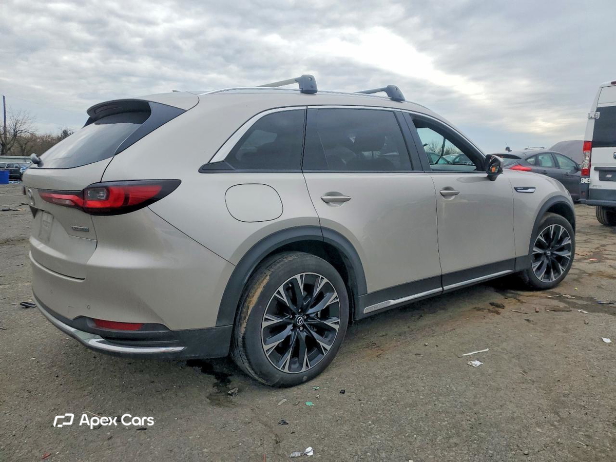 Mazda CX-90 2025