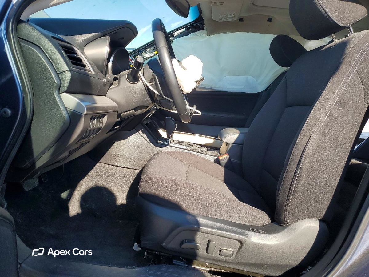 Subaru Legacy 2016