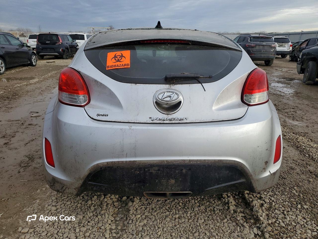Hyundai Veloster 2013