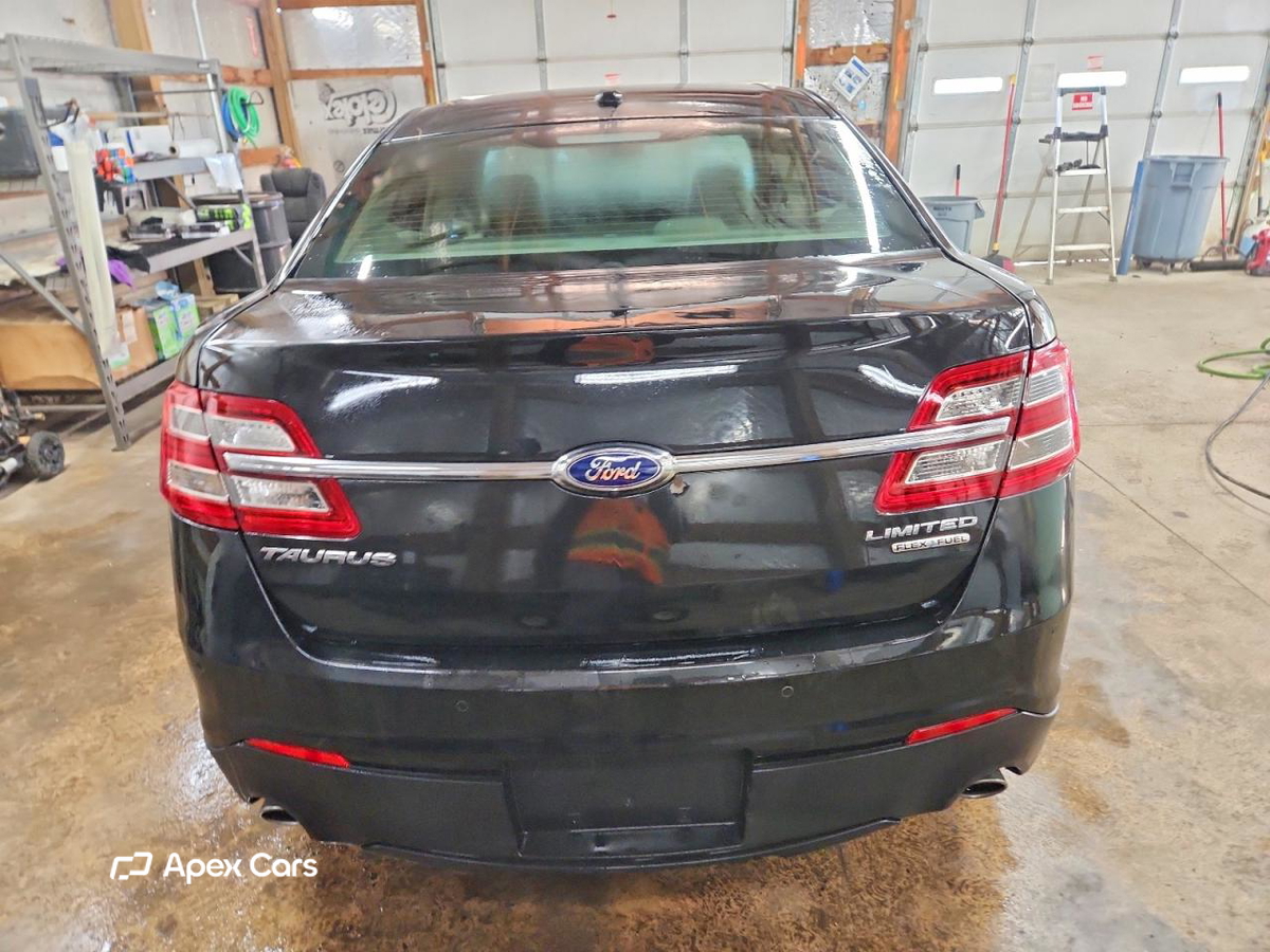 Ford Taurus 2014