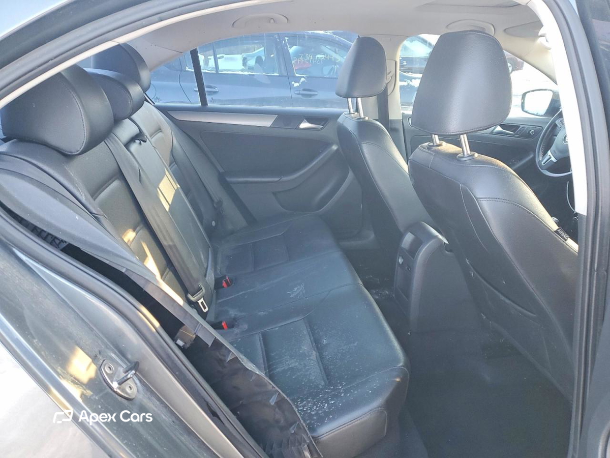 Volkswagen Jetta 2013