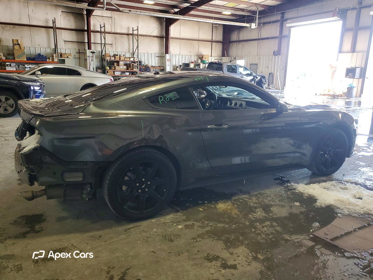 Ford Mustang 2020