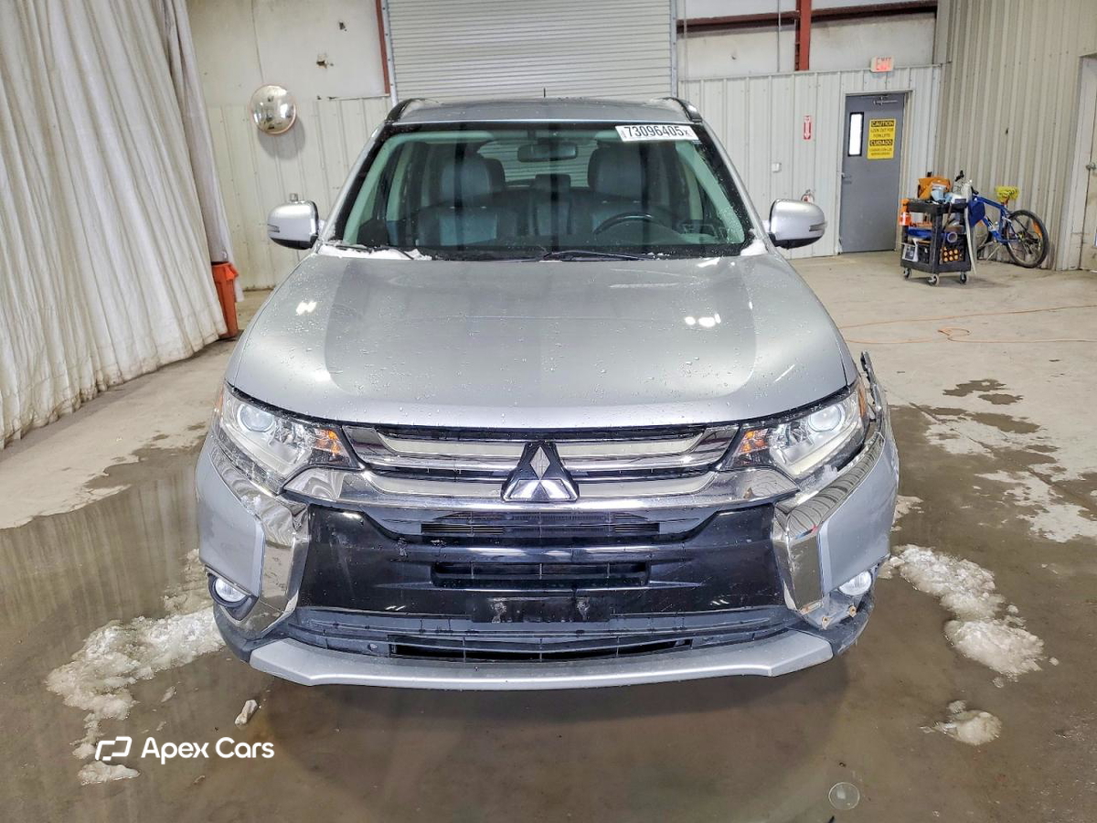 Mitsubishi Outlander 2016