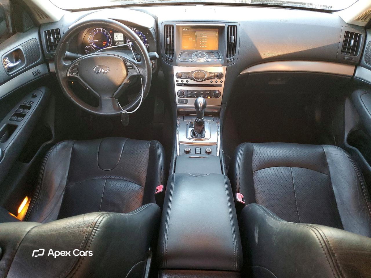 Infiniti G 2013