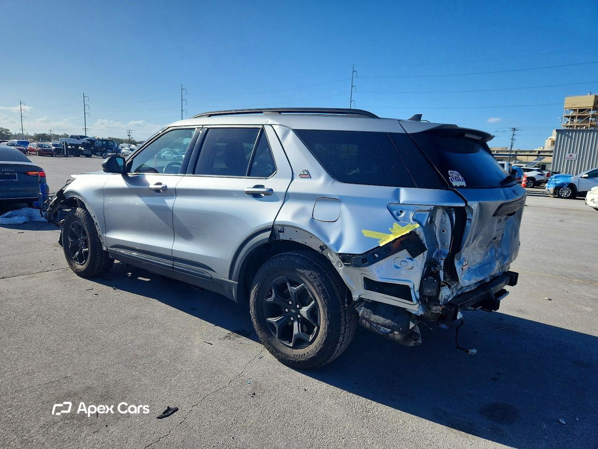 Ford Explorer 2023