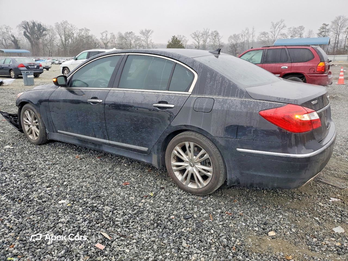 Hyundai Genesis 2012