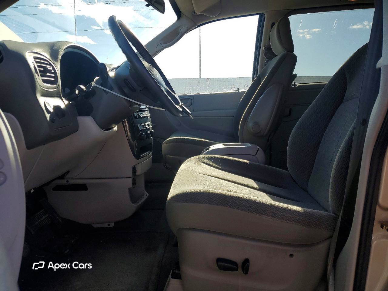Dodge Caravan 2005
