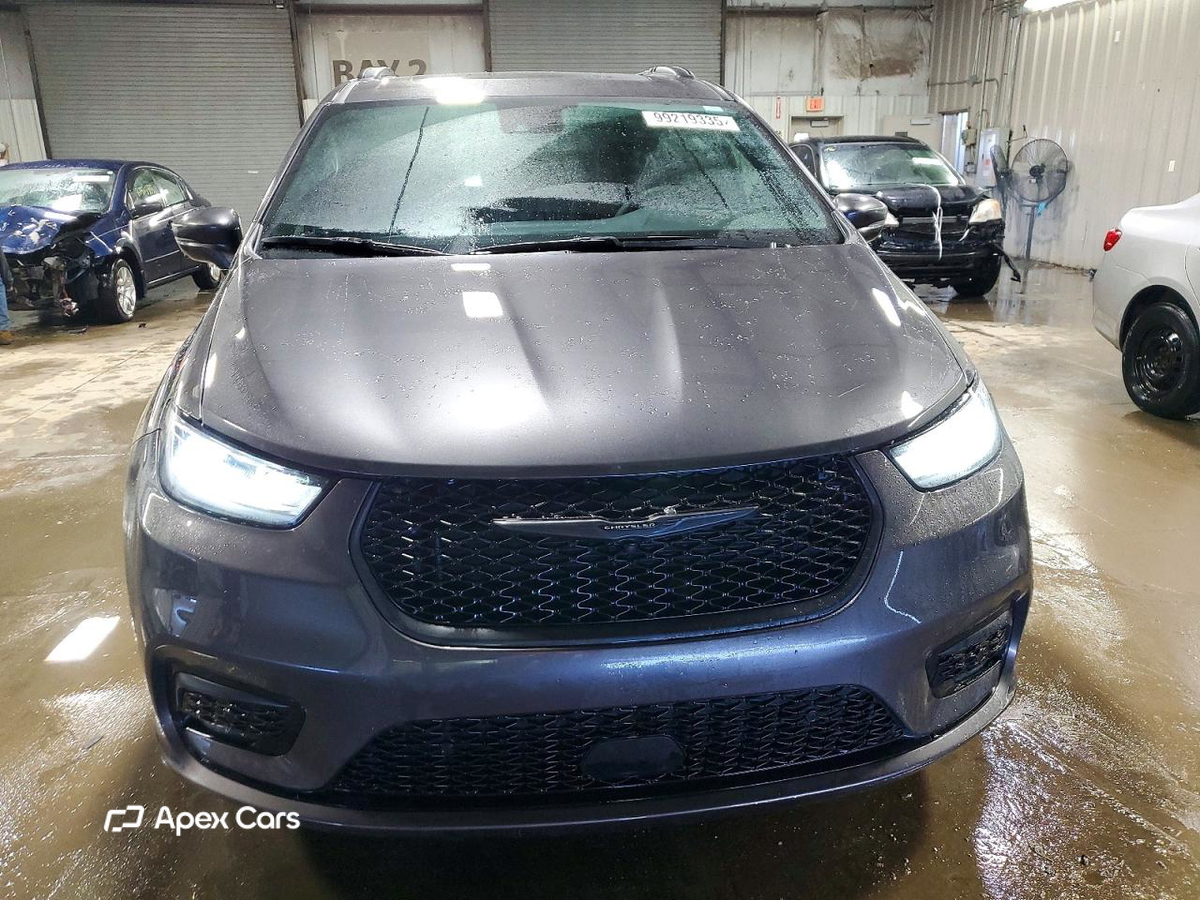 Chrysler Pacifica 2022
