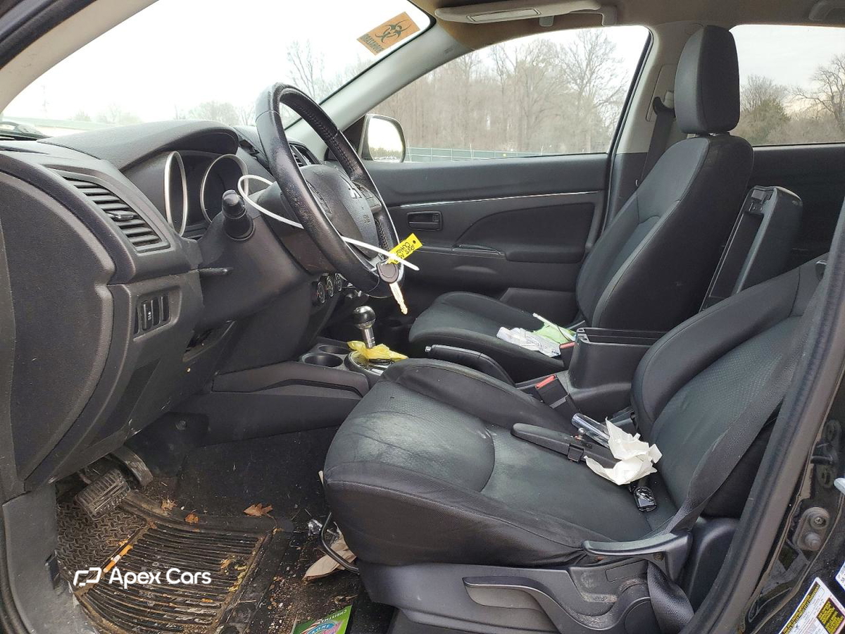 Mitsubishi Outlander 2015