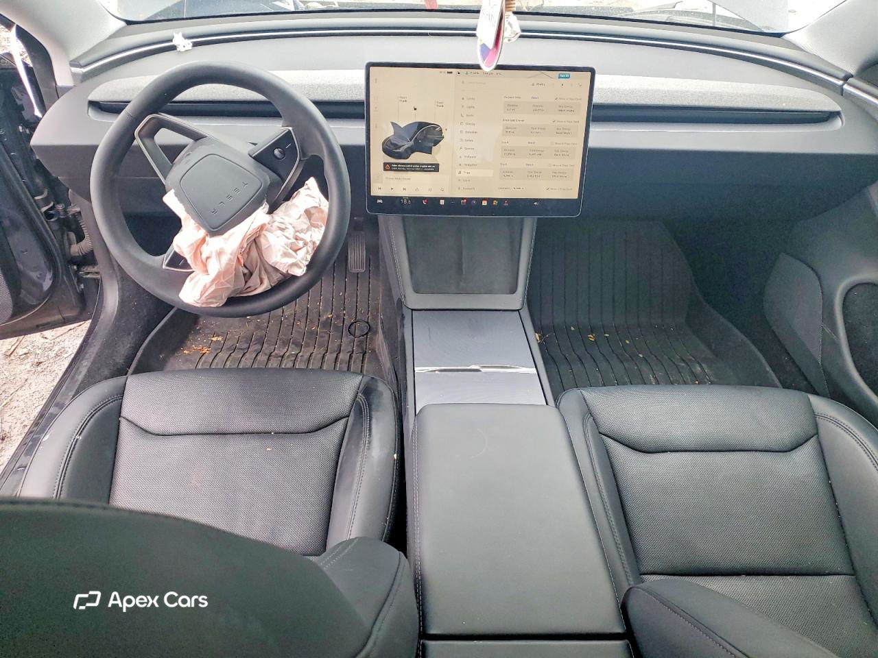 Tesla Model 3 2024