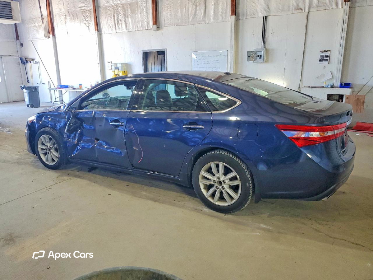 Toyota Avalon 2015