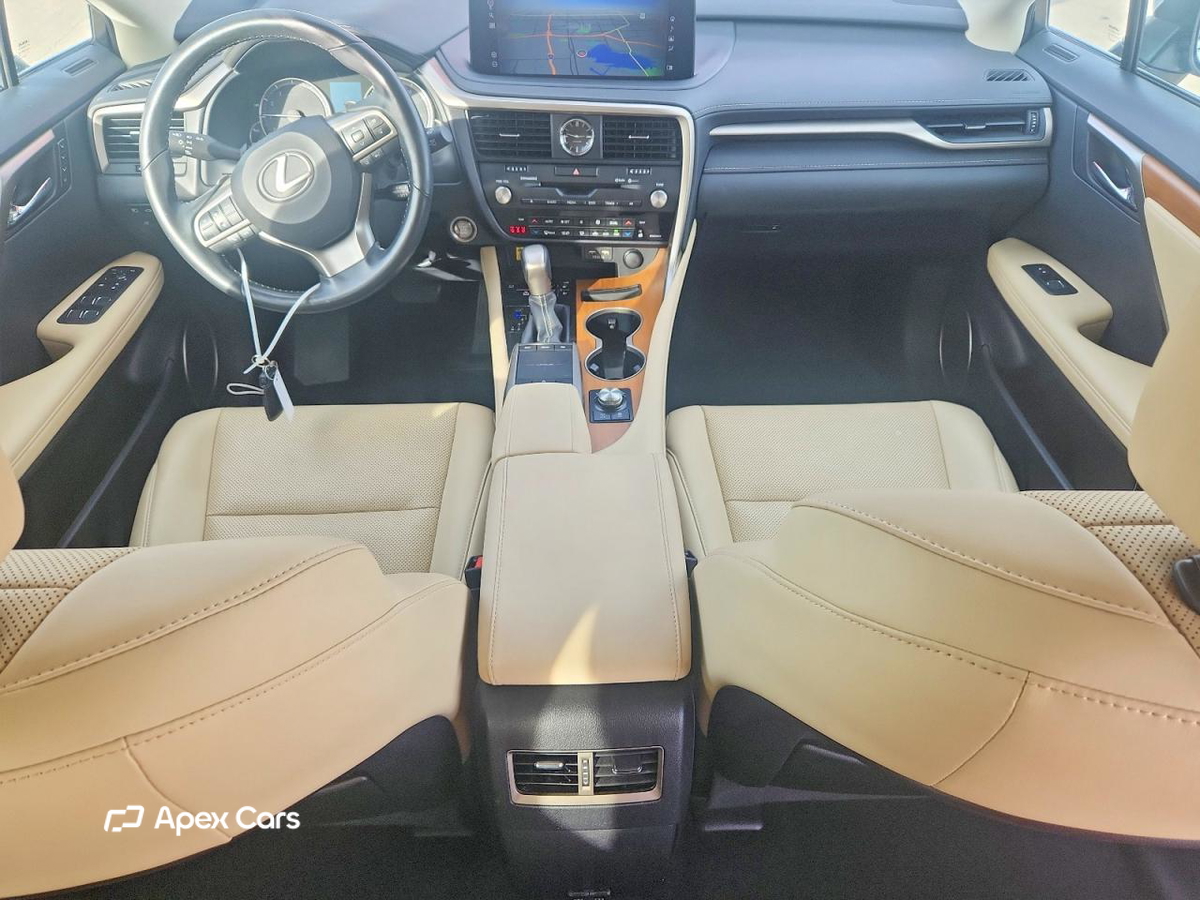 Lexus RX 2021