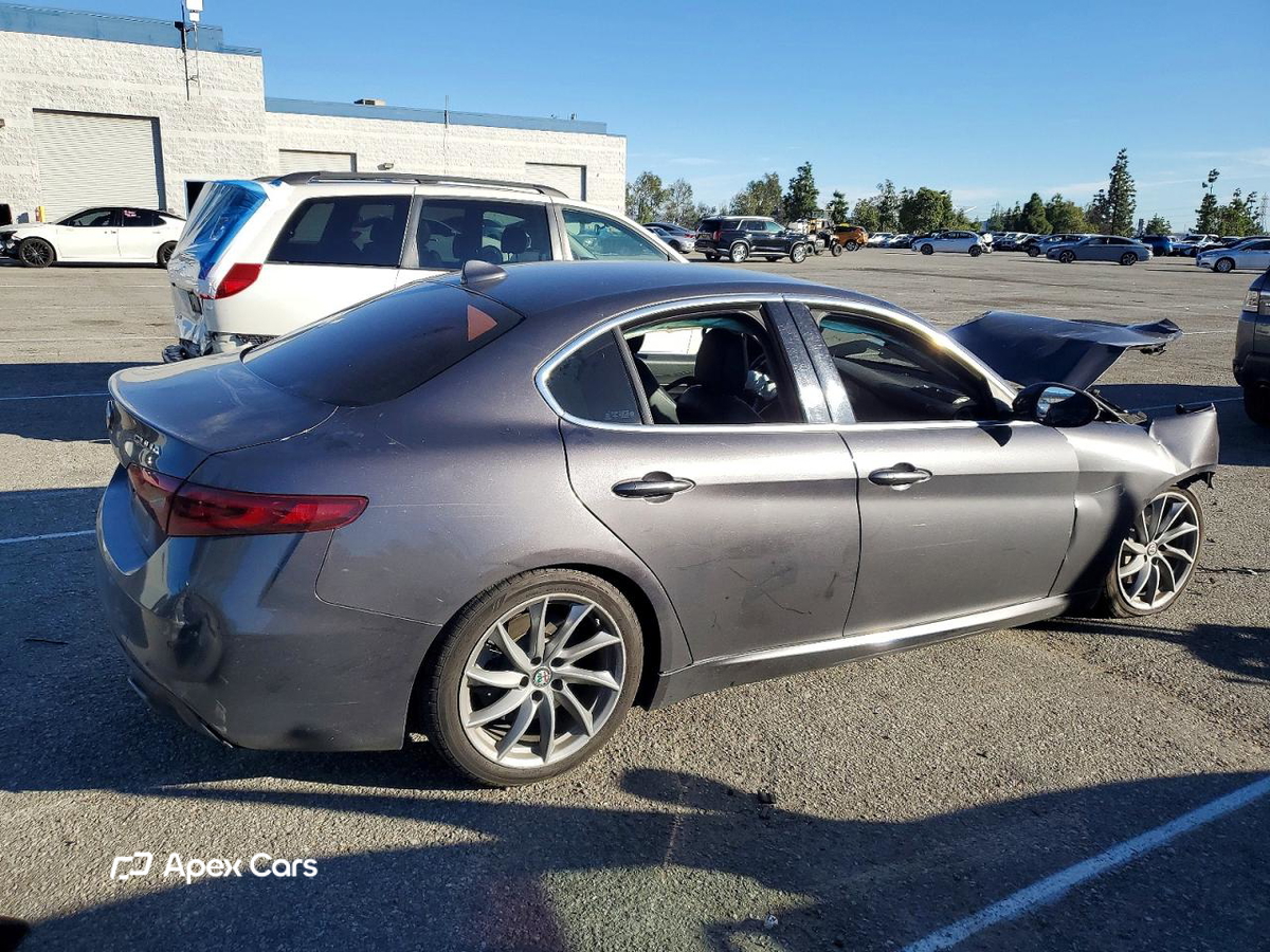 Alfa Romeo Giulia 2017