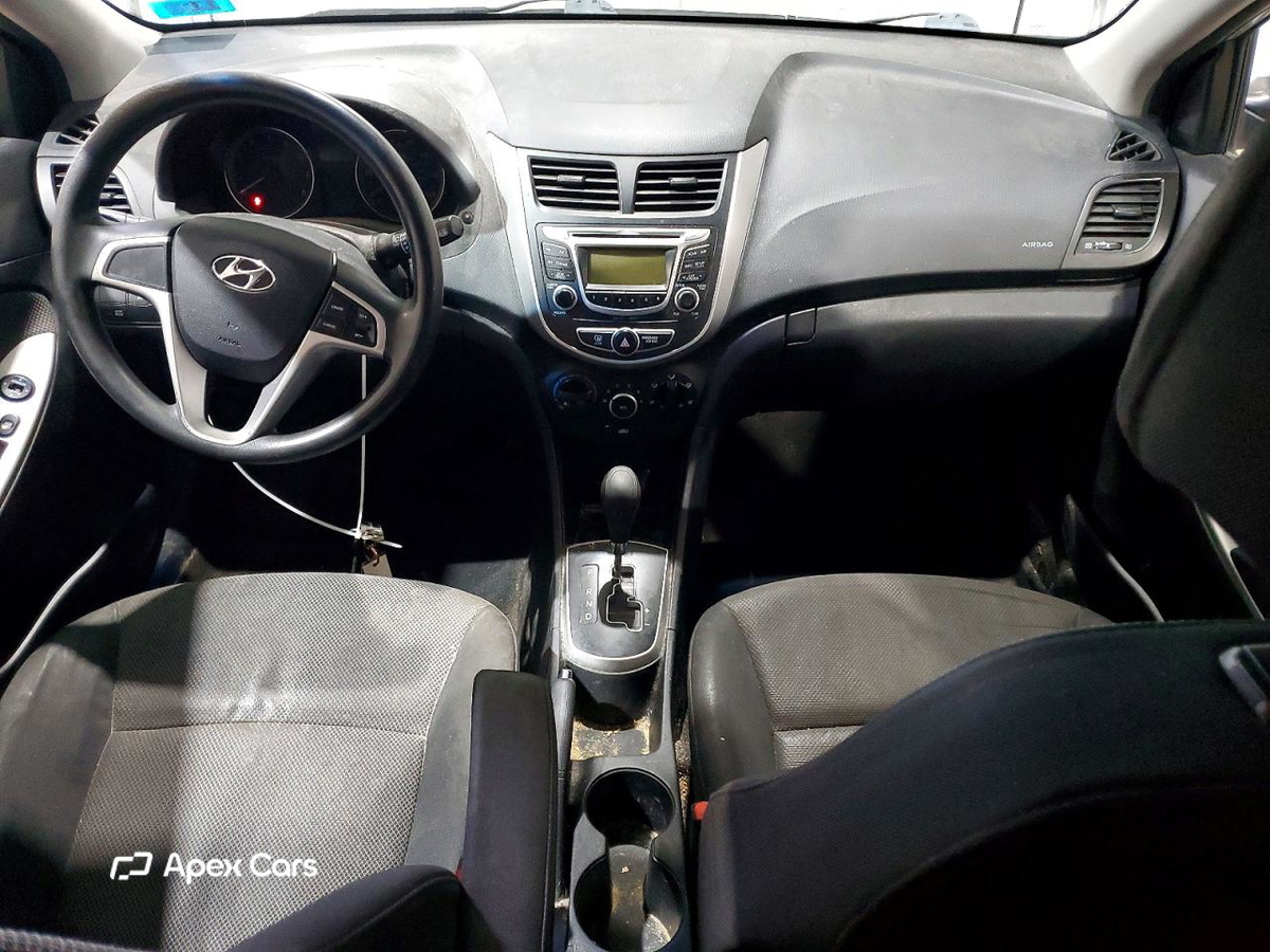 Hyundai Accent 2013