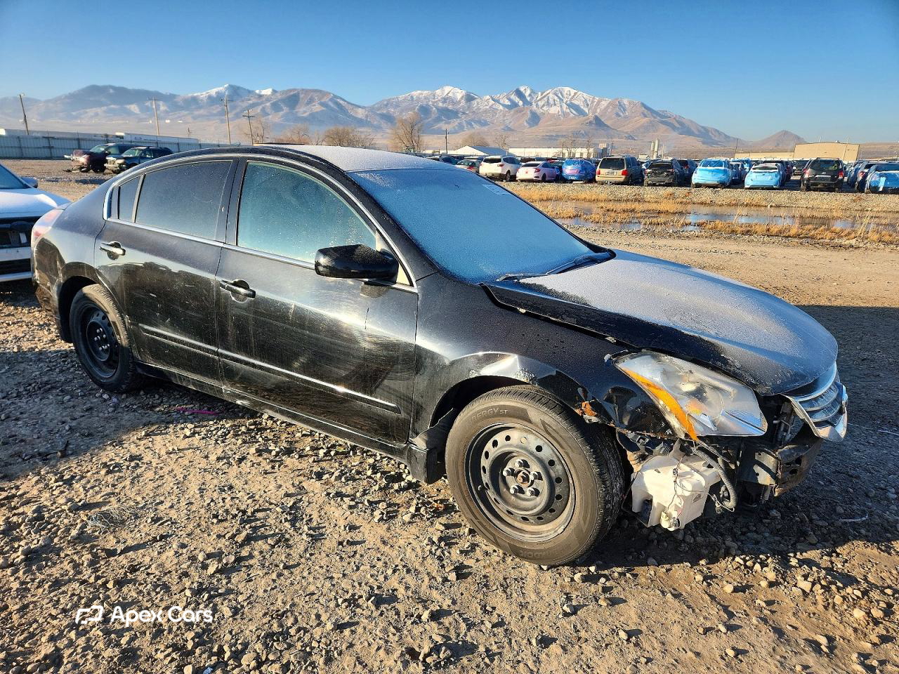 Nissan Altima 2011