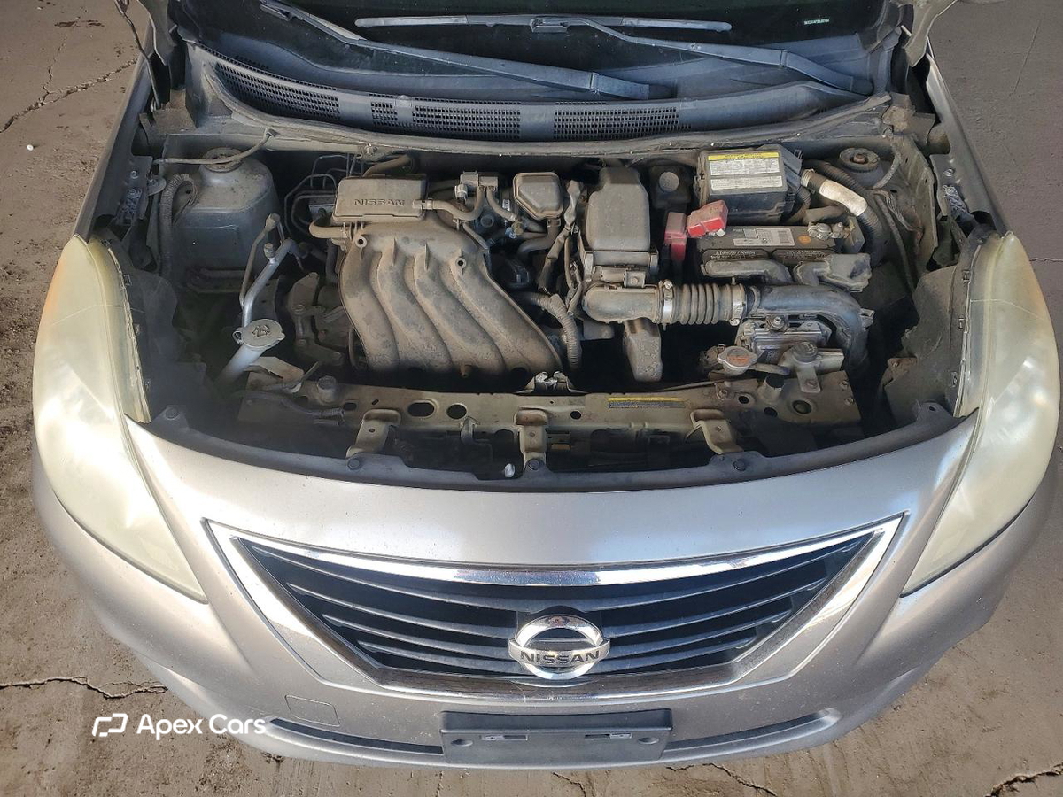 Nissan Versa 2013