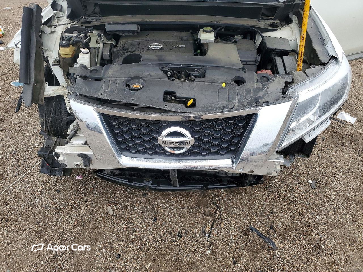 Nissan Pathfinder 2014