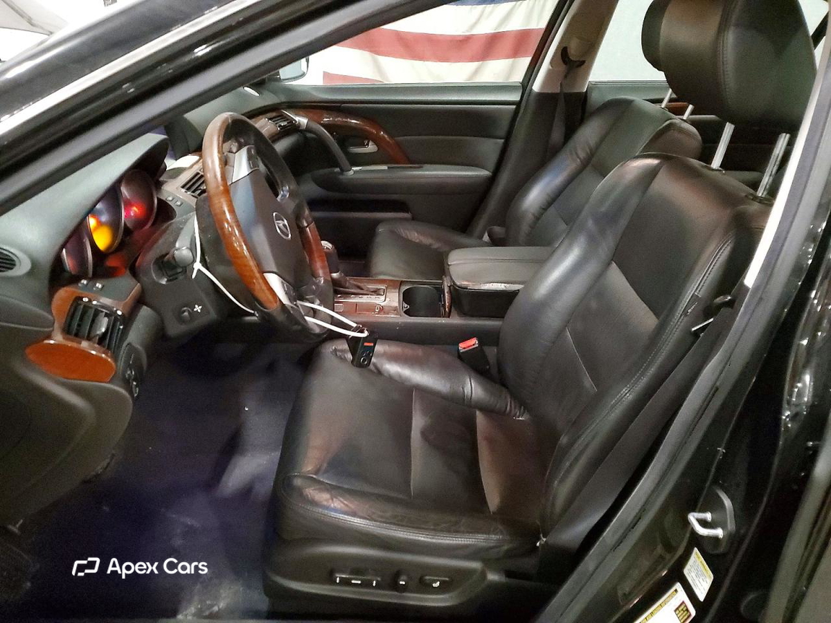 Acura RL 2010