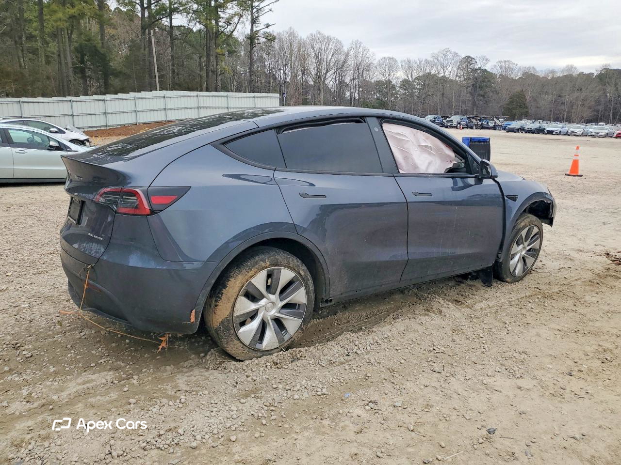 Tesla Model Y 2023