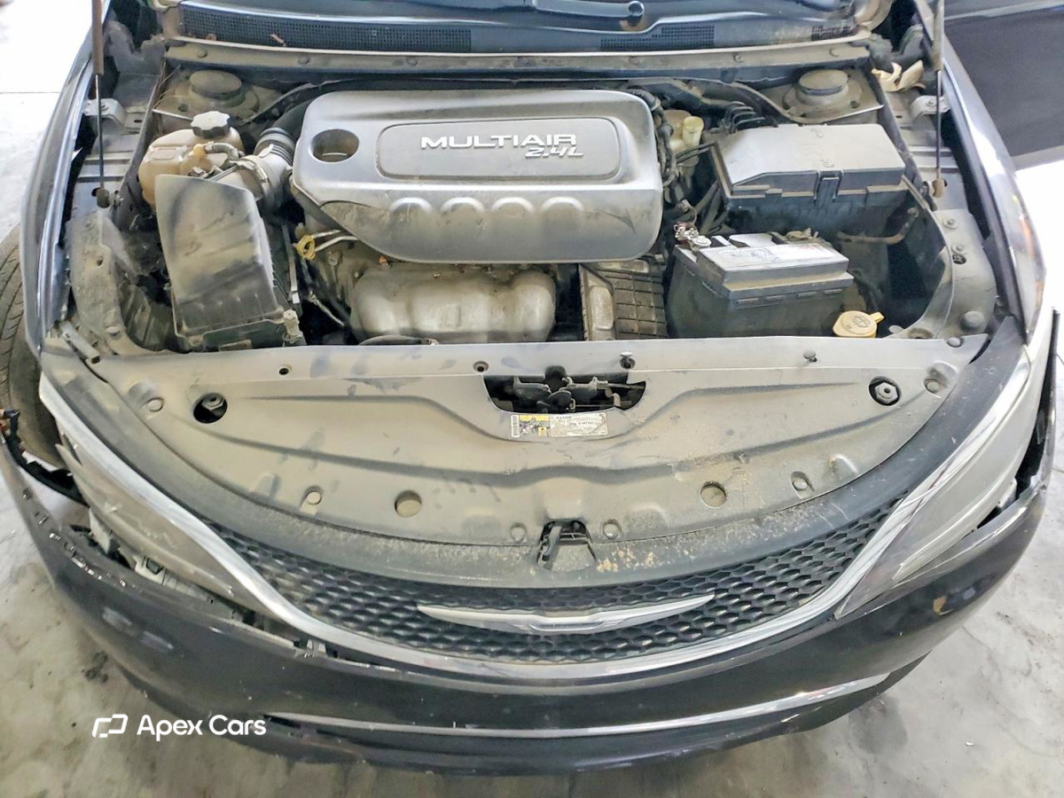 Chrysler 200 2015