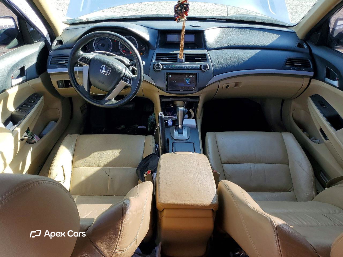 Honda Accord 2011