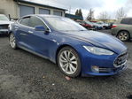 Tesla Model S 2015