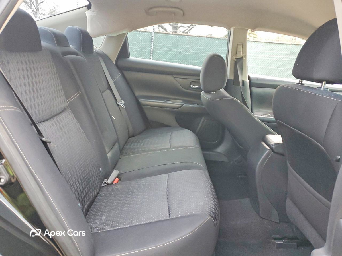 Nissan Altima 2016
