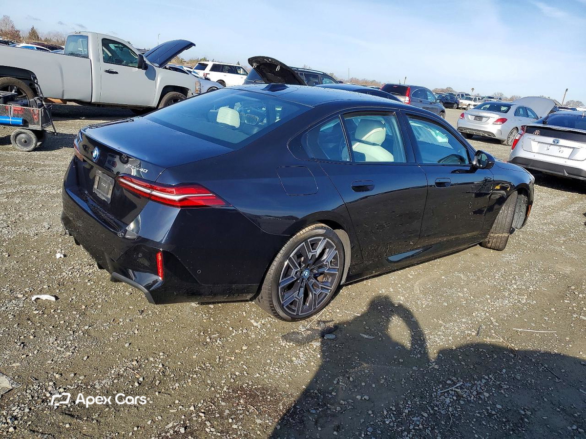 BMW i5 2024
