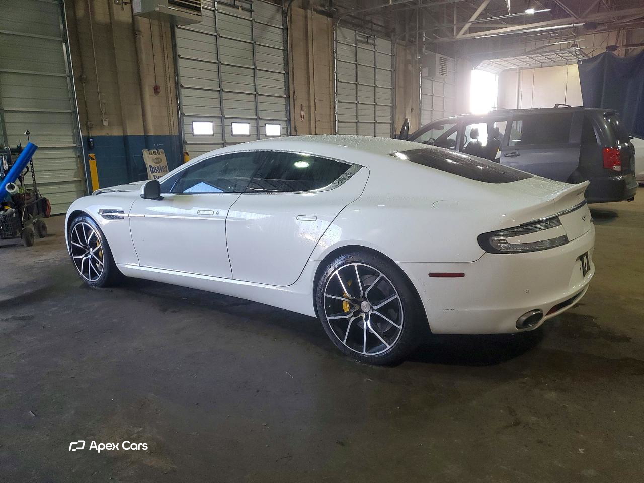 Aston Martin Rapide 2016