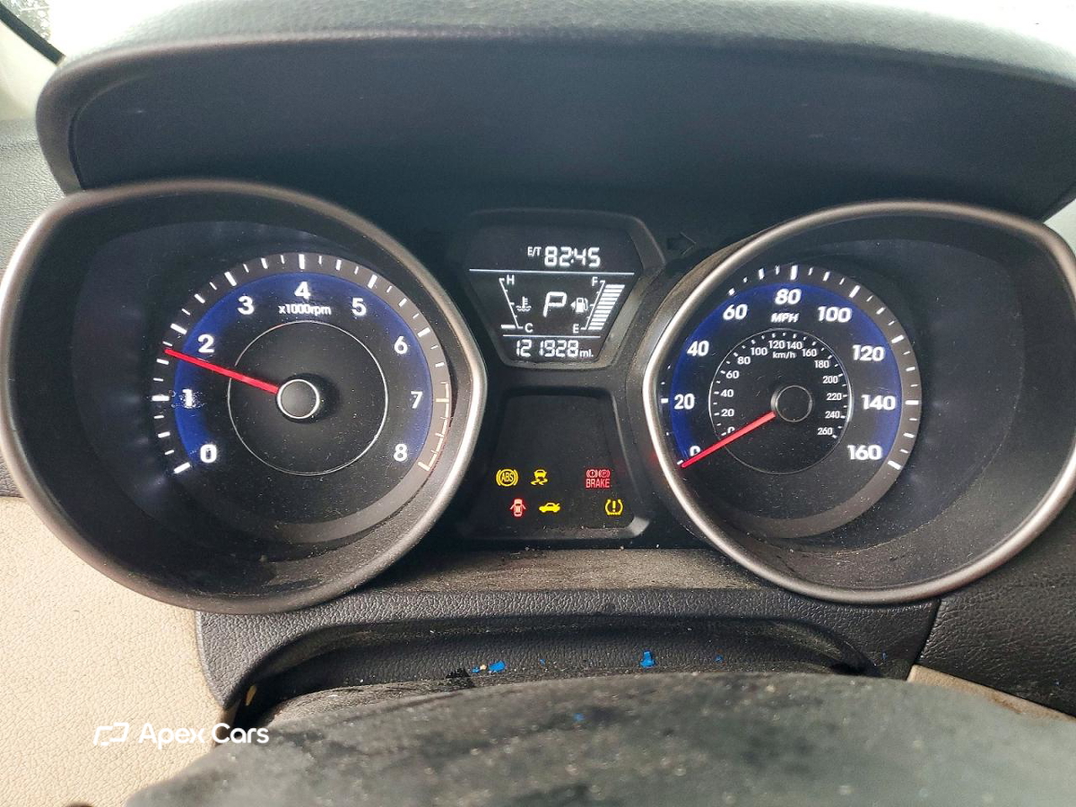 Hyundai Elantra 2016