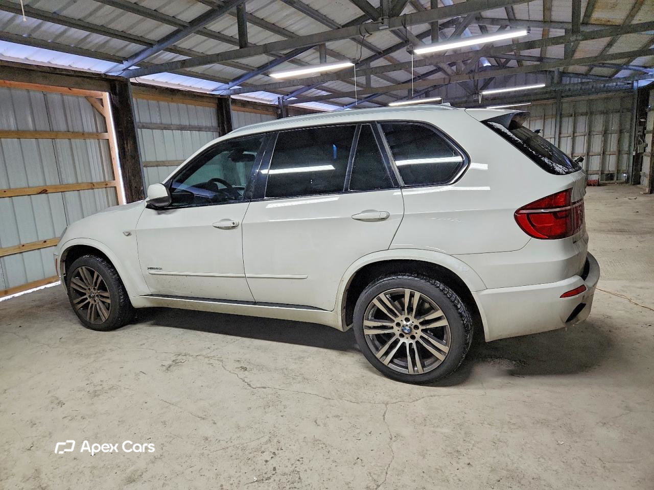 BMW X5 2011
